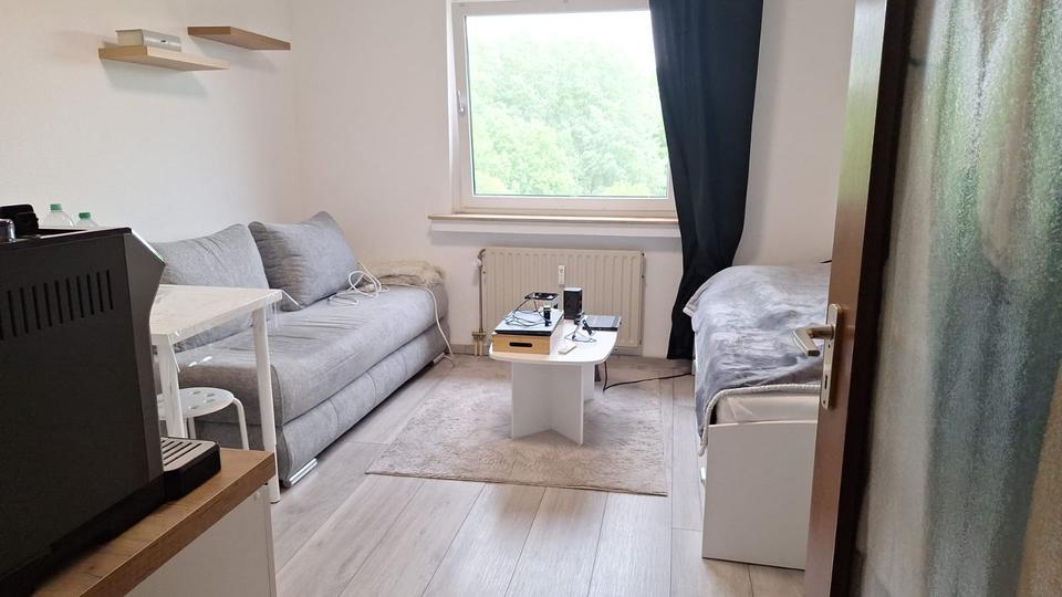 Etagenwohnung Essen Stadtbezirk V - 1 Zimmer, 19 m&sup2;, 365&euro; | Angebot:26635741
