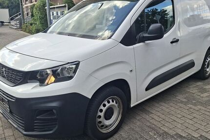 Peugeot Partner 99.000 km 12.400 &euro; Mülheim an der Ruhr 45473