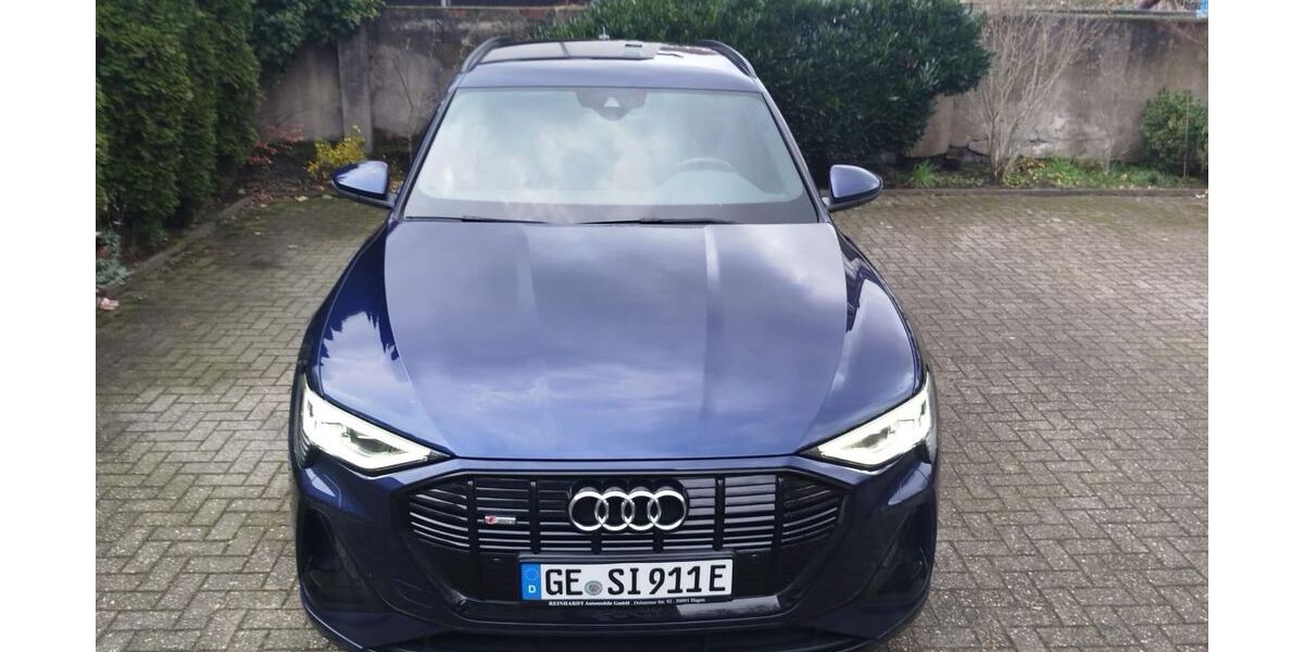 Audi e-tron 50.000 km 31.888 € Gelsenkirchen 45888
