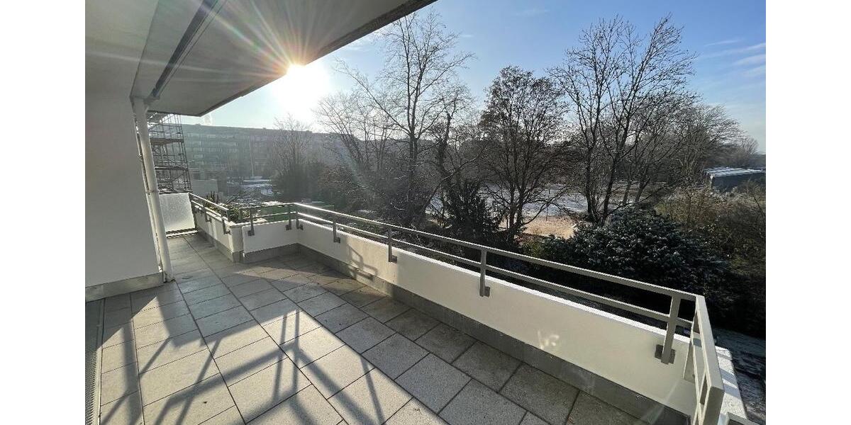 Etagenwohnung Düsseldorf Stadtbezirk 2 - 3 Zimmer, 104 m&sup2;, 1.550&euro; | Angebot:26338386
