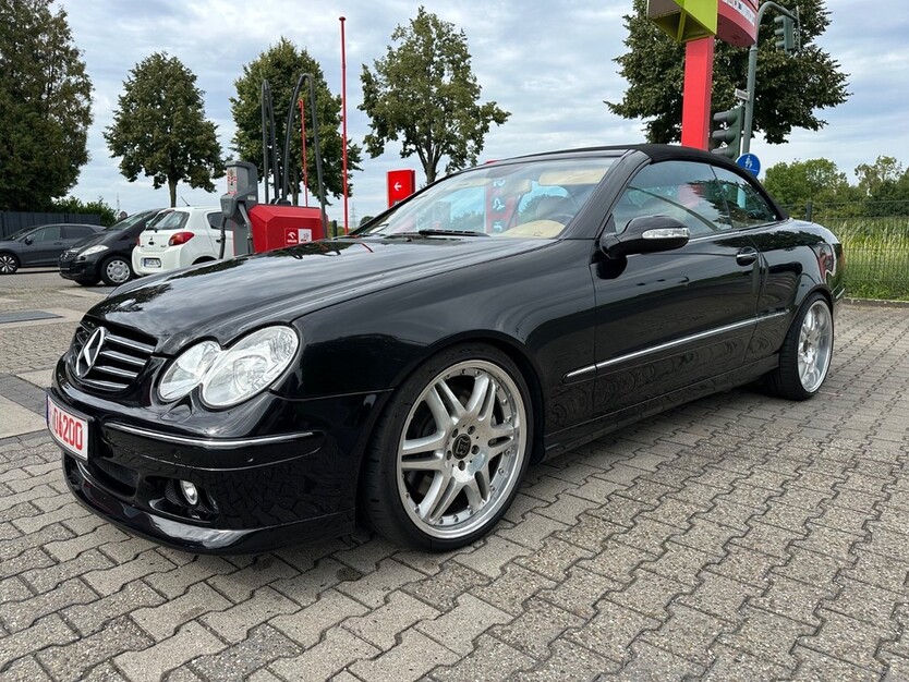 Mercedes-Benz CLK 500 95.800 km 34.999 € Krefeld 47798
