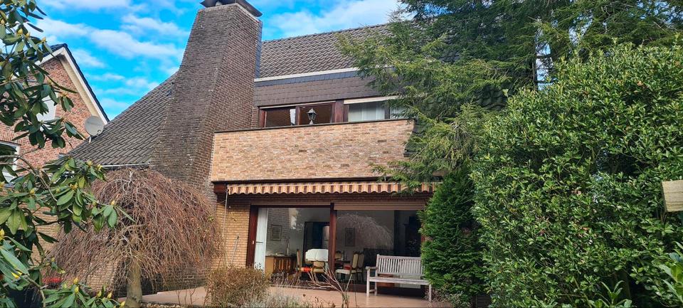 Einfamilienhaus Dinslaken Lohberg - 8 Zimmer, 270 m&sup2;, 670.000&euro; | Angebot:25658334