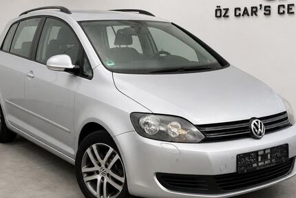 VW Golf 135.500 km 4.790 &euro; Neuss 41460