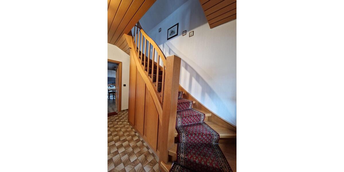 Ihr Zuhause. Ihr Projekt. Raum und Werkstatt inklusive. 2 zimmer