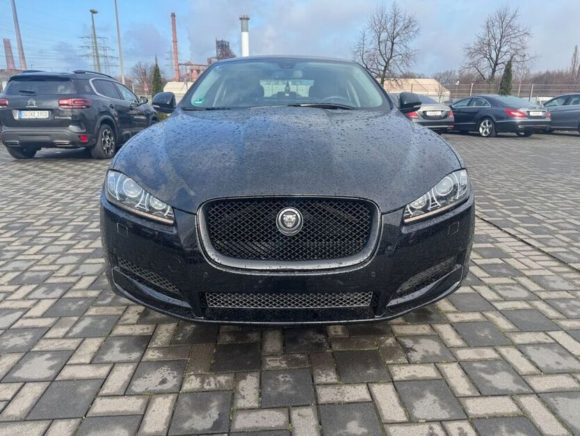 XF