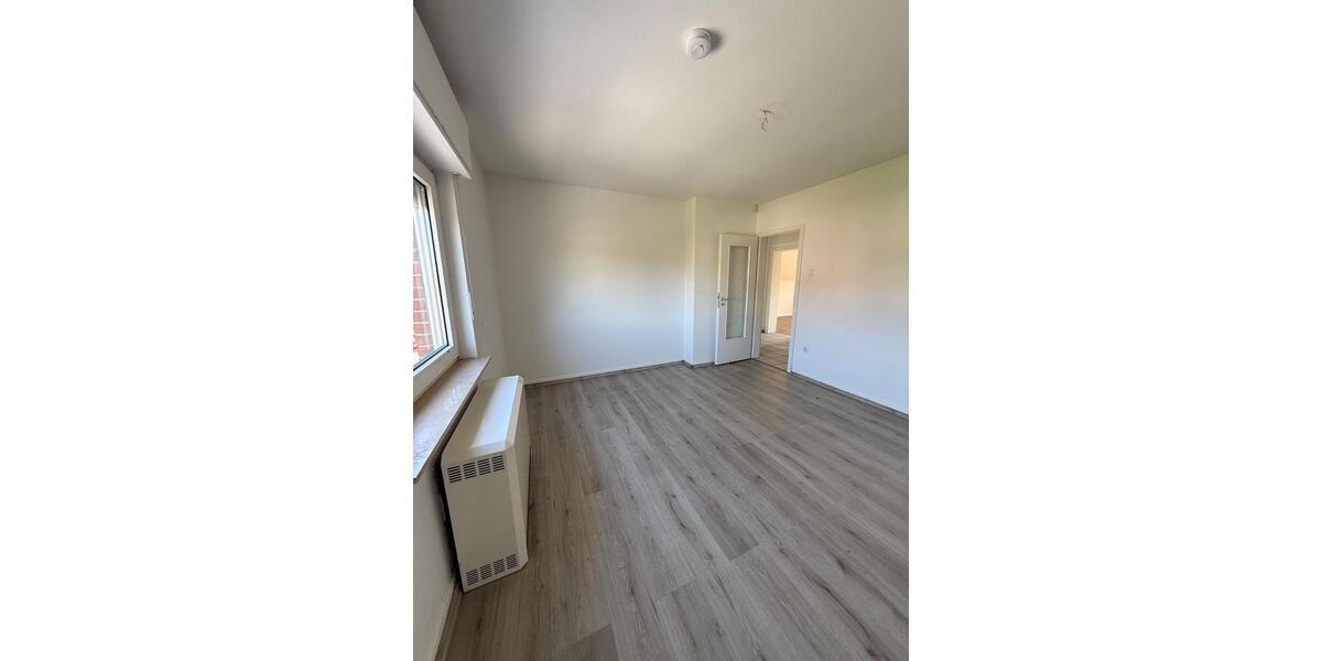 Etagenwohnung Moers - 2 Zimmer, 55 m&sup2;, 450&euro; | Angebot:26382809