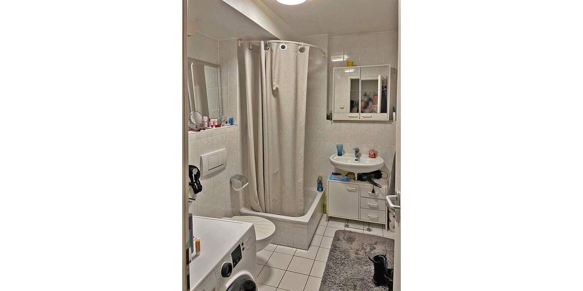 Etagenwohnung Düsseldorf Golzheim - 1 Zimmer, 48 m&sup2;, 329.000&euro; | Angebot:25695097