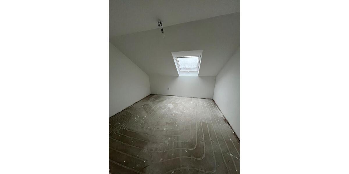 Reihenhaus Gelsenkirchen Buer - 7 Zimmer, 157 m&sup2;, 549.000&euro; | Angebot:25022501