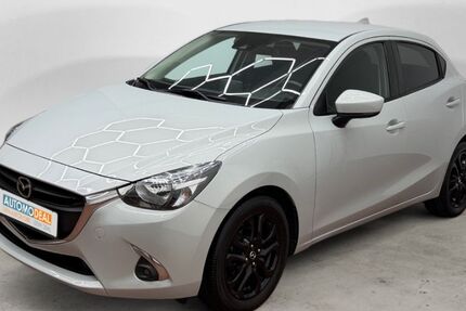 Mazda 2 72.345 km 12.979 &euro; Moers 47445