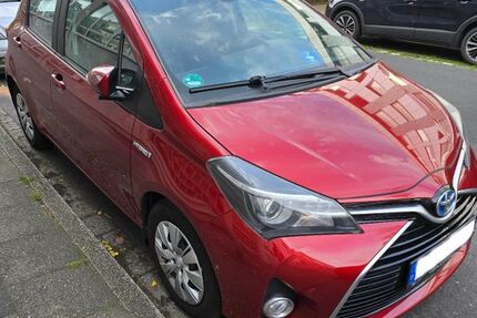 Toyota Yaris 127.413 km 9.600 &euro; Duisburg 47057