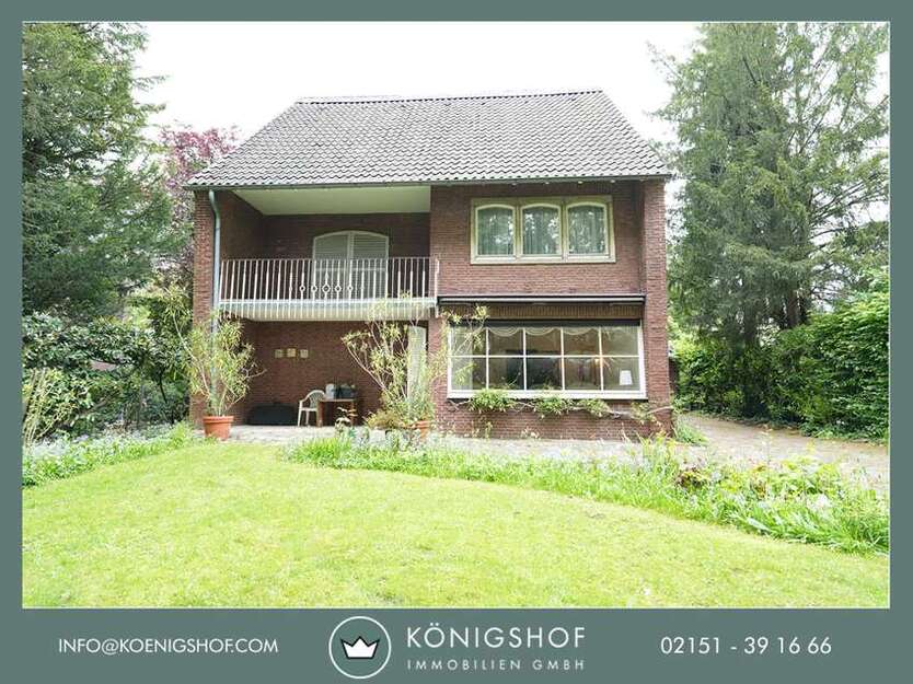 Haus zum Kaufen in Krefeld-Bockum 645.000 € 164 m²