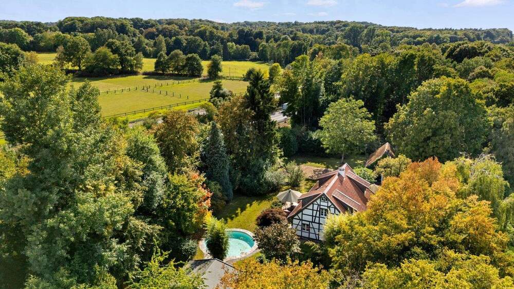 Mehrfamilienhaus, Wohnhaus Ratingen Homberg - 8 Zimmer, 220 m&sup2;, 990.000&euro; | Angebot:24825897