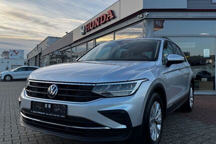 VW Tiguan 59.000 km 24.790 &euro; Dinslaken 46539