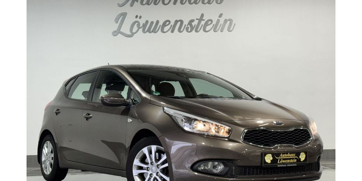 Kia ceed / Ceed 48.962 km 9.480 &euro; Moers 47443