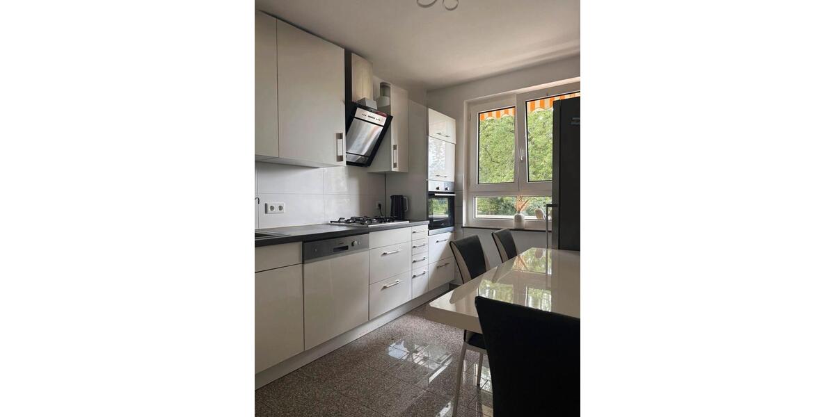 Etagenwohnung Krefeld Dießem - 3 Zimmer, 83 m&sup2;, 210.000&euro; | Angebot:26993466
