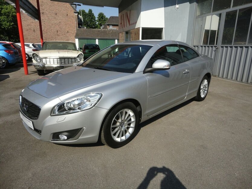 Volvo C70 2,0 D/130 KW 1.Hand Leder+Xenon+Klima Top 151.550 km 12.700 € Neuss 41462