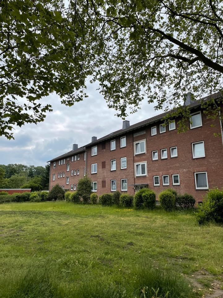 „Helle 3-Zimmer-Erdgeschoßwohnung mit Balkon in Top-Lage!“