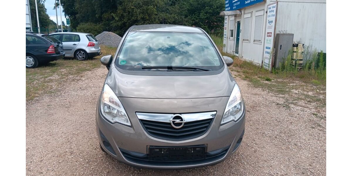 Opel Meriva 167.000 km 1.699 &euro; Düsseldorf 40233