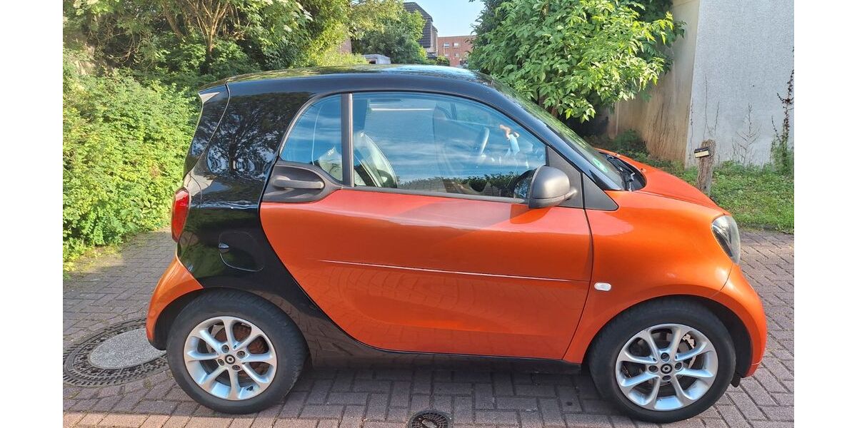 Smart ForTwo 88.688 km 7.500 &euro; Duisburg 47239