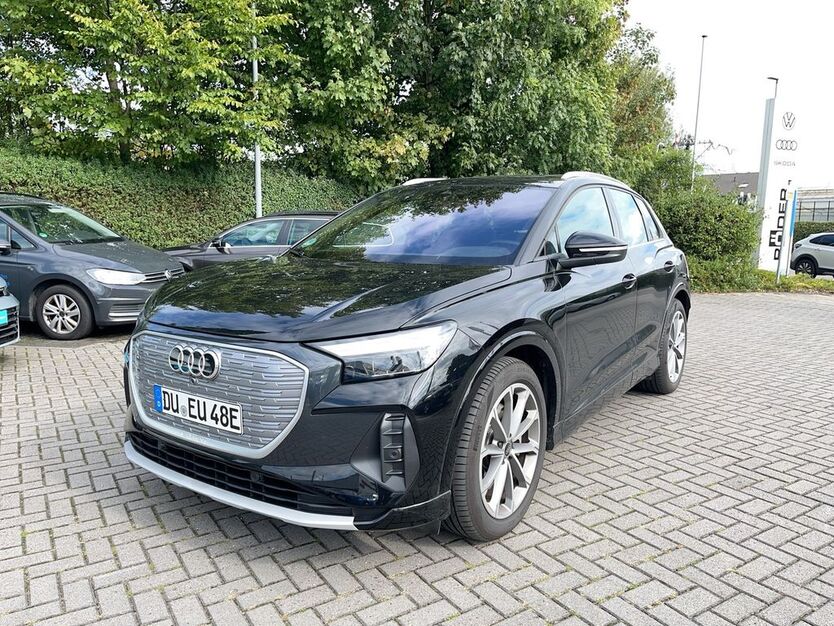 Audi Q4 e-tron 6.500 km 55.950 € Duisburg 47178