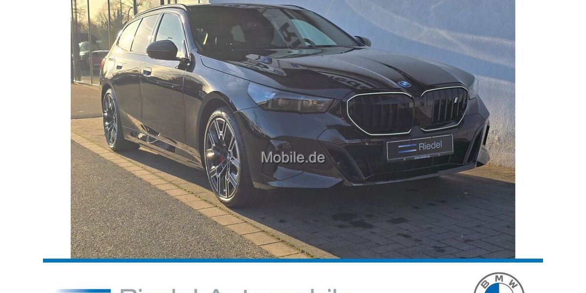 BMW i5 2.999 km 74.990 &euro; Dinslaken 46535
