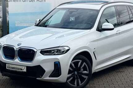 BMW iX3 108.164 km 36.880 &euro; Mülheim an der Ruhr 45478