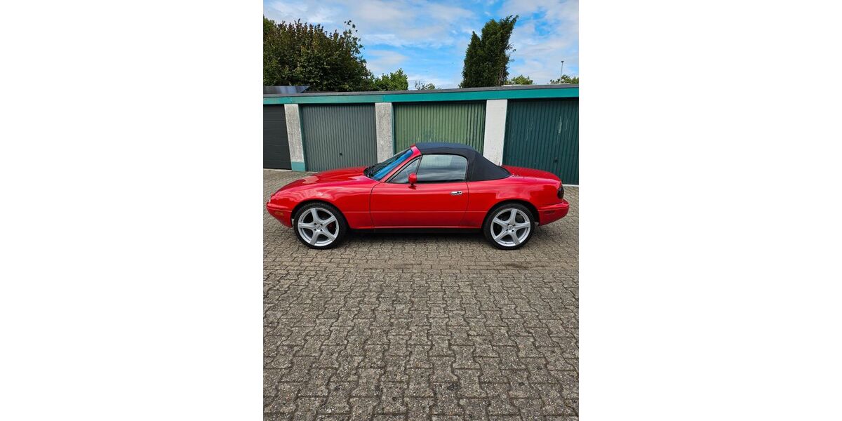 Mazda MX-5 186.000 km 10.900 &euro; Willich 47877