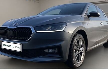 Skoda Fabia 17.277 km 18.969 &euro; Krefeld 47809