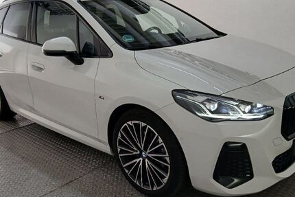 BMW 218 Active Tourer 12.000 km 30.999 &euro; Düsseldorf 40599