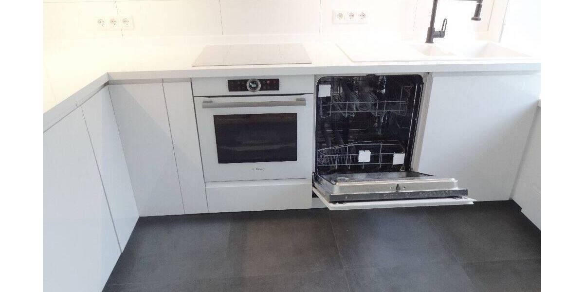 Etagenwohnung Düsseldorf Ludenberg - 5 Zimmer, 88 m&sup2;, 1.800&euro; | Angebot:26878630