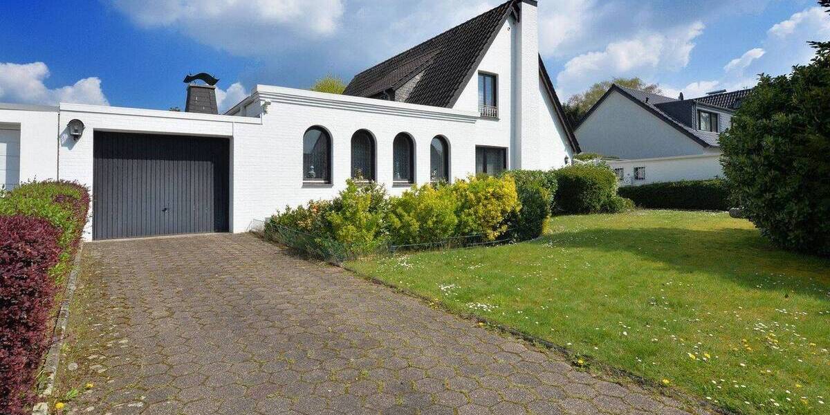 Einfamilienhaus Moers Hülsdonk - 5 Zimmer, 185 m&sup2;, 695.000&euro; | Angebot:26415383