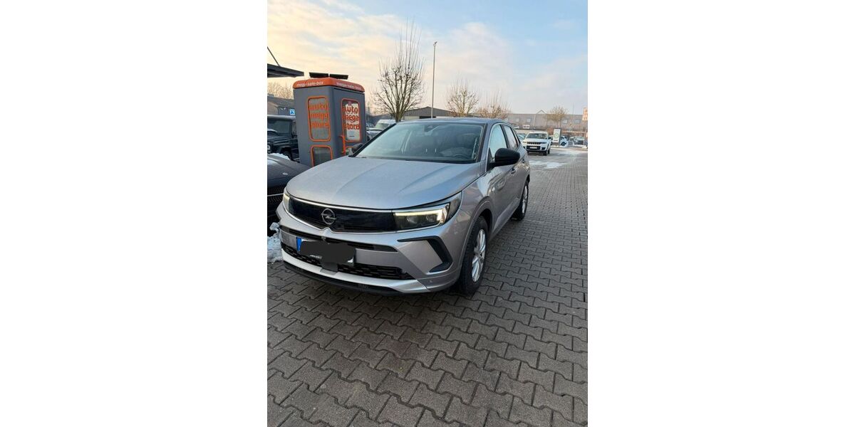 Opel Grandland (X) 64.000 km 19.400 &euro; Moers 47441