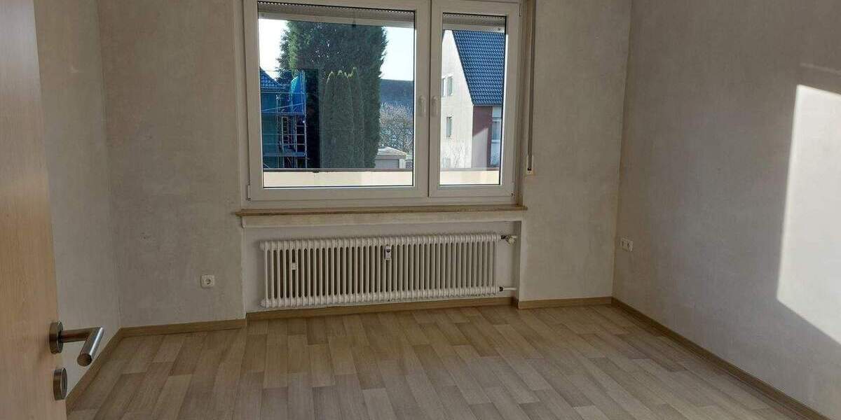 Etagenwohnung Gladbeck Rentfort-Nord - 3 Zimmer, 75 m&sup2;, 600&euro; | Angebot:24620058