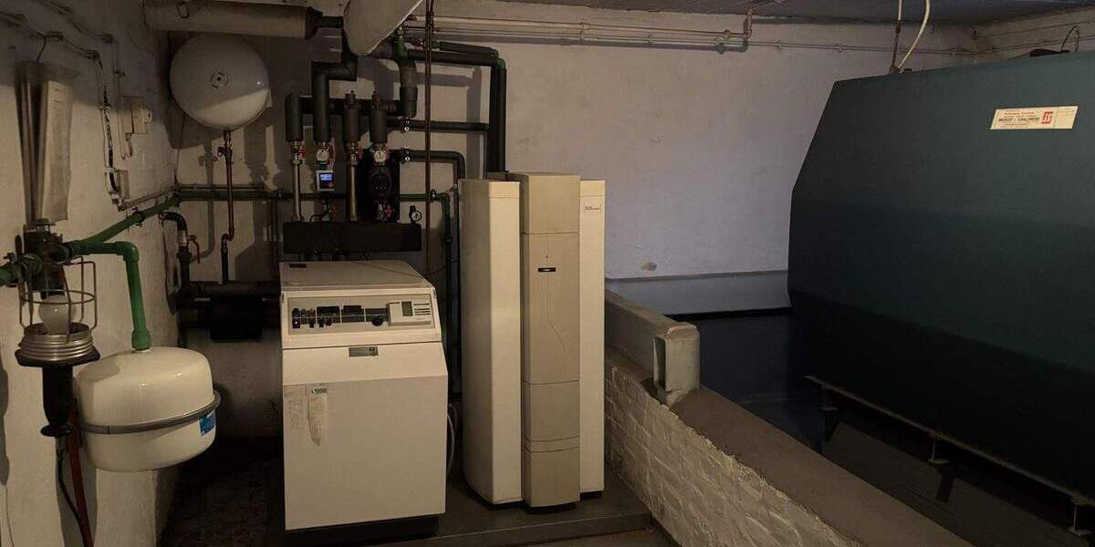 Mehrfamilienhaus, Wohnhaus Krefeld Cracau - 6 Zimmer, 223 m&sup2;, 590.000&euro; | Angebot:25390314