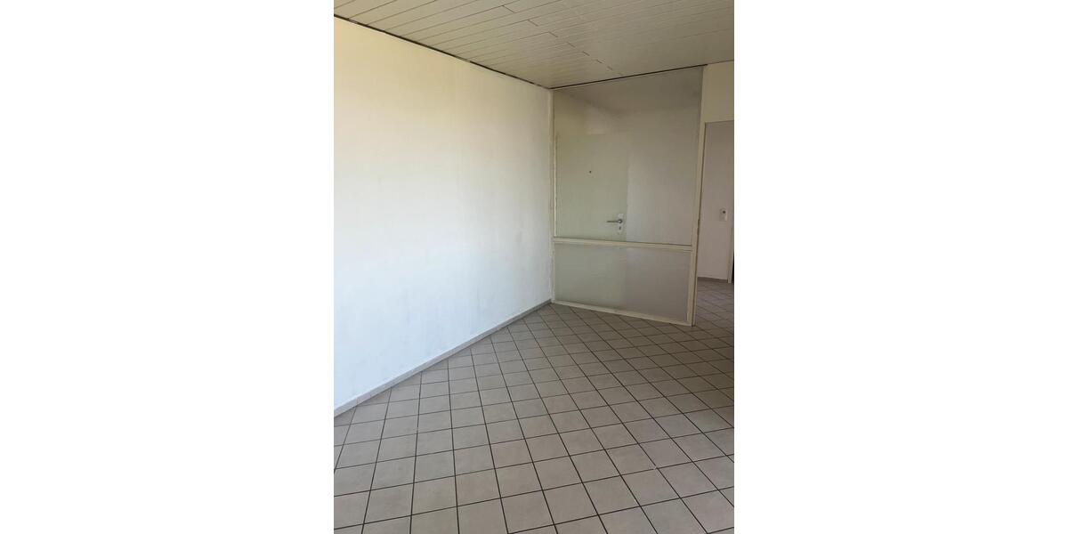 Erdgeschoßwohnung Krefeld Benrad - 3 Zimmer, 74 m&sup2;, 720&euro; | Angebot:26395068