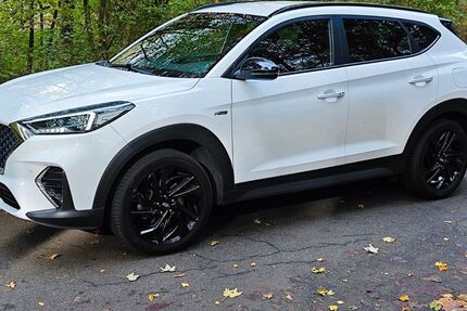 Hyundai TUCSON 114.900 km 17.600 &euro; Gelsenkirchen 45896