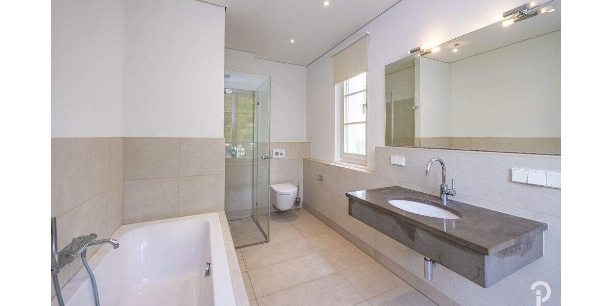 Etagenwohnung Düsseldorf Heerdt - 3 Zimmer, 117 m&sup2;, 890.000&euro; | Angebot:25262091