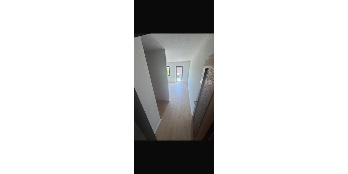 Hochparterre Duisburg Duisburg-Mitte - 2 Zimmer, 40 m&sup2;, 500&euro; | Angebot:26341764