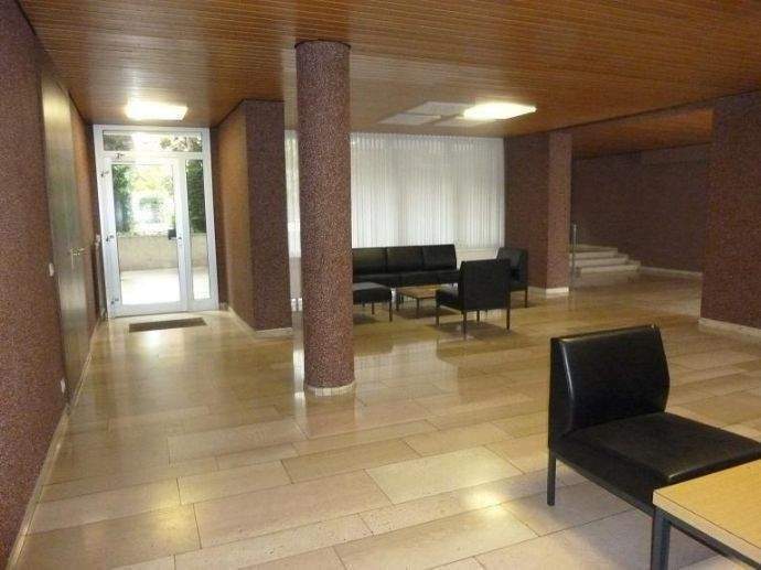 Etagenwohnung Düsseldorf Mörsenbroich - 3 Zimmer, 95 m&sup2;, 380.000&euro; | Angebot:24555901
