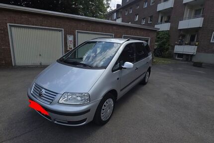 VW Sharan 199.000 km 4.000 &euro; Neuss 41469