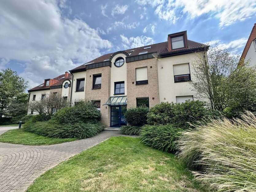 Wohnung zum Kaufen in Neuss 329.000 € 83 m² 3 zimmer