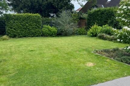 Haus Düsseldorf Niederkassel - 6 Zimmer, 220 m&sup2;, 5.900&euro; | Angebot:25362583