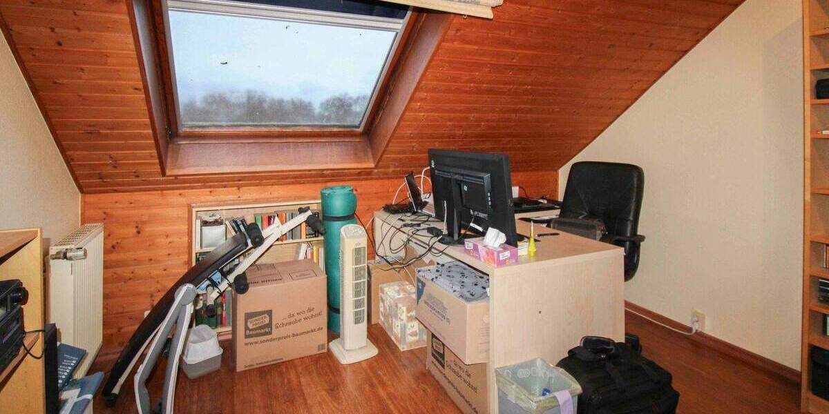 Reihenmittelhaus Duisburg Neumühl - 4 Zimmer, 110 m&sup2;, 255.000&euro; | Angebot:25400464