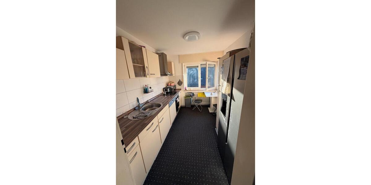 Dachgeschoßwohnung Moers - 3 Zimmer, 72 m&sup2;, 500&euro; | Angebot:26085455