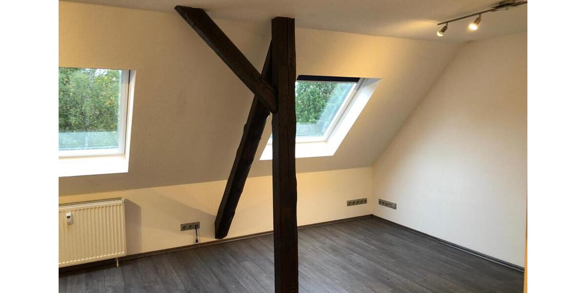 Dachgeschoßwohnung Gelsenkirchen Gelsenkirchen-Mitte - 4 Zimmer, 110 m&sup2;, 119.000&euro; | Angebot:26199069