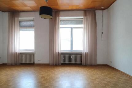 Wohnung Duisburg Beeck - 4 Zimmer, 80 m&sup2;, 500&euro; | Angebot:26234172