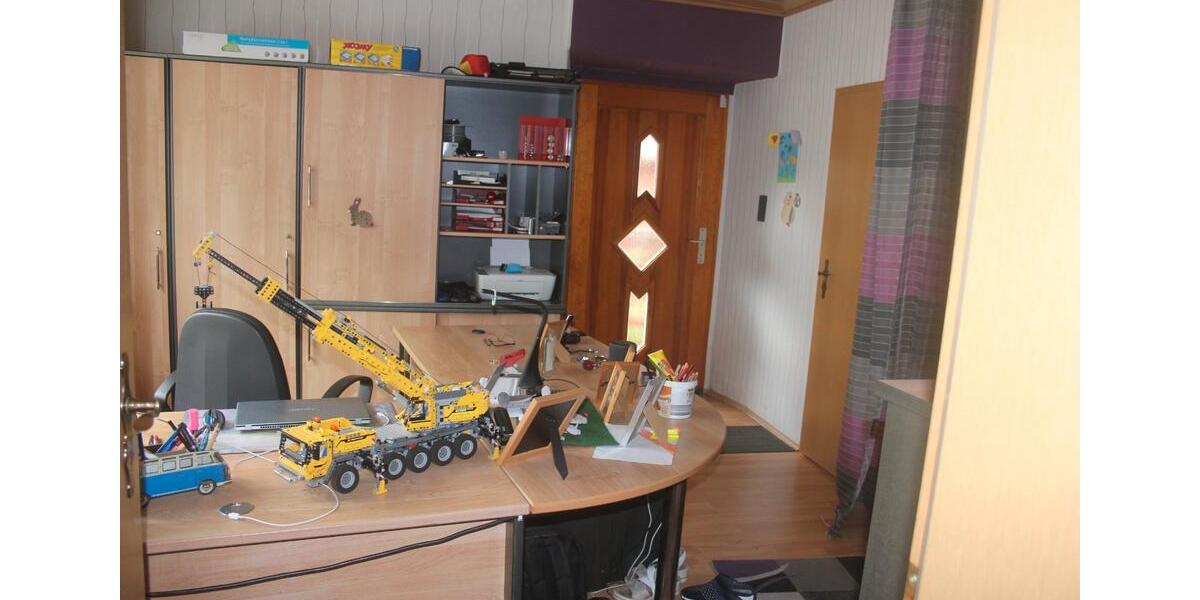 Erdgeschoßwohnung Gelsenkirchen Erle - 5 Zimmer, 180 m&sup2;, 209.000&euro; | Angebot:27002739