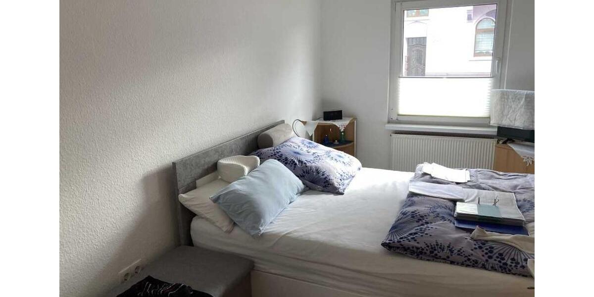 Erdgeschoßwohnung Duisburg Ruhrort - 6 Zimmer, 108 m&sup2;, 140.000&euro; | Angebot:23298929