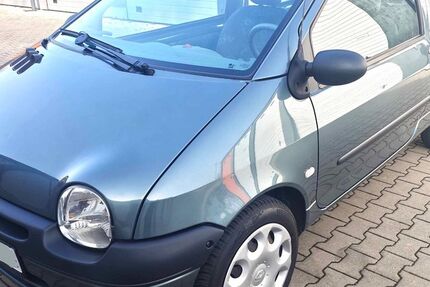 Renault Twingo 69.850 km 3.300 &euro; Krefeld 47800