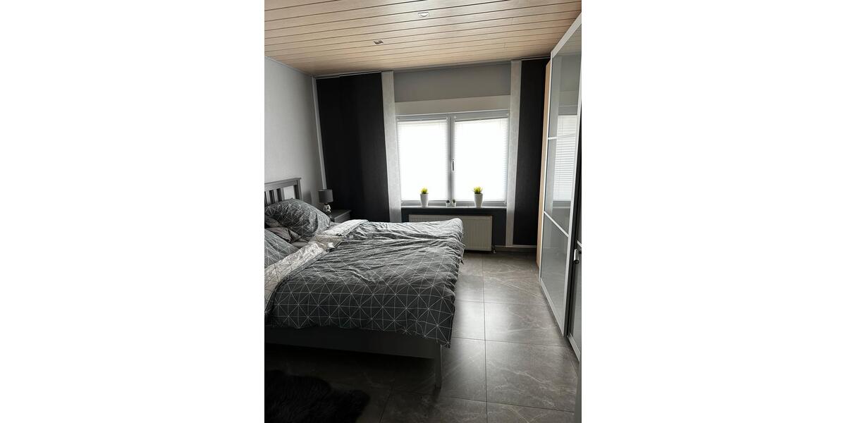 Mehrfamilienhaus, Wohnhaus Duisburg Hochheide - 10 Zimmer, 180 m&sup2;, 530.000&euro; | Angebot:26463627